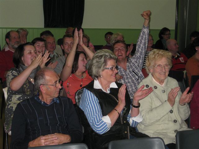 Cynulleidfa Eisteddfod Ddwl