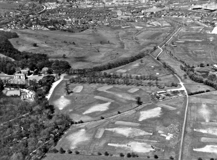aerial view of Towneley Park in 1971