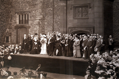 Opening of Towneley Park in 1902