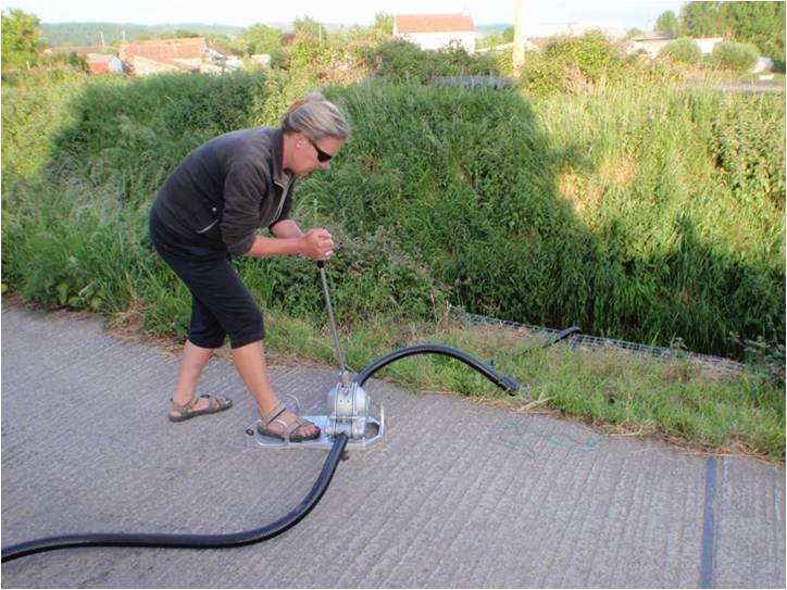 Jill on pump